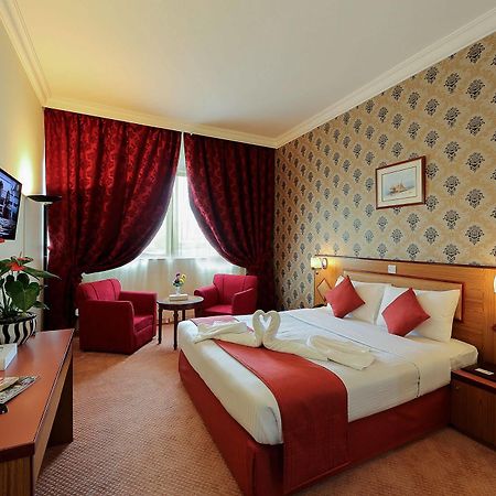 Jonrad Hotel Dubai Ngoại thất bức ảnh