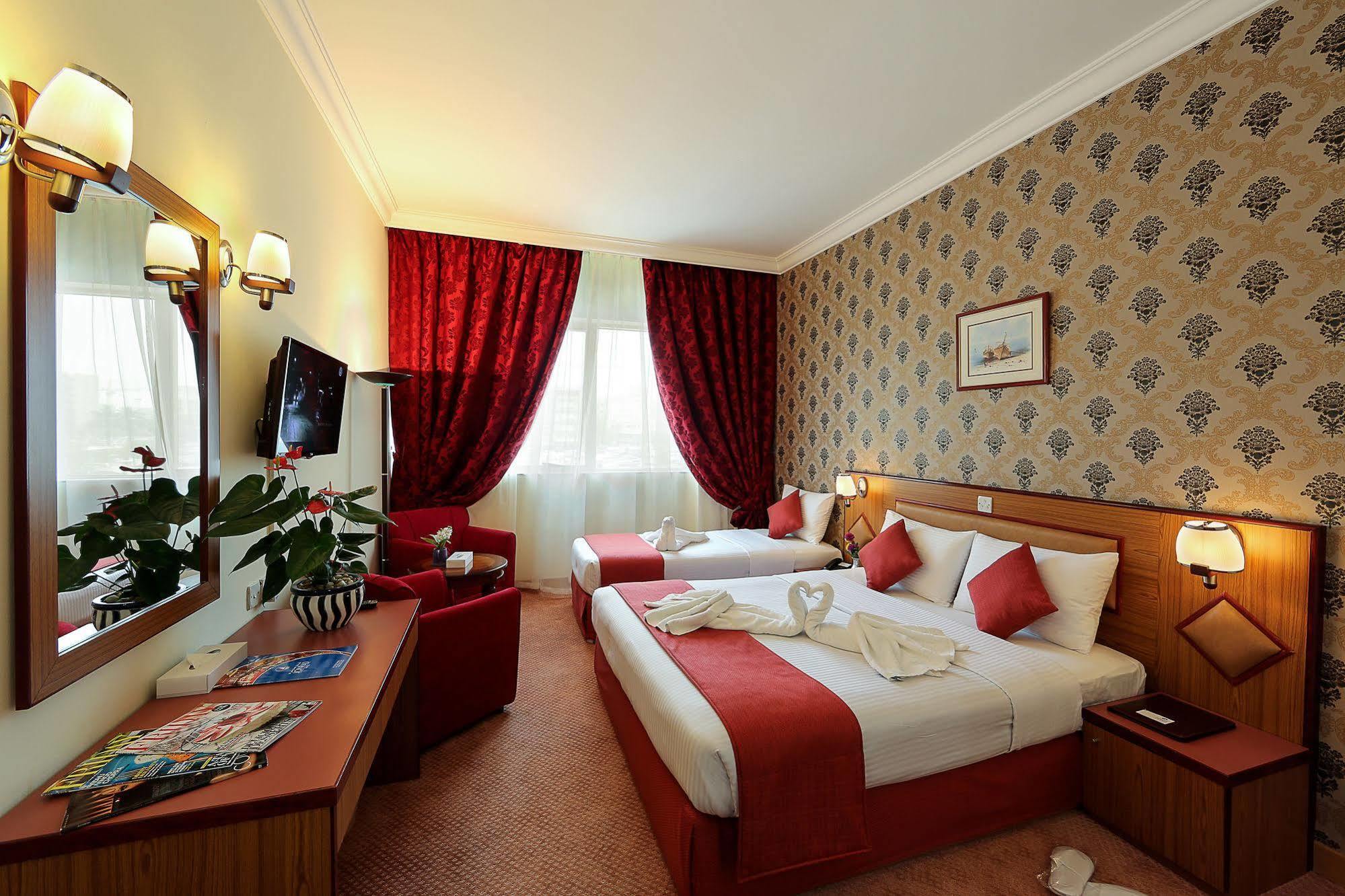 Jonrad Hotel Dubai Ngoại thất bức ảnh