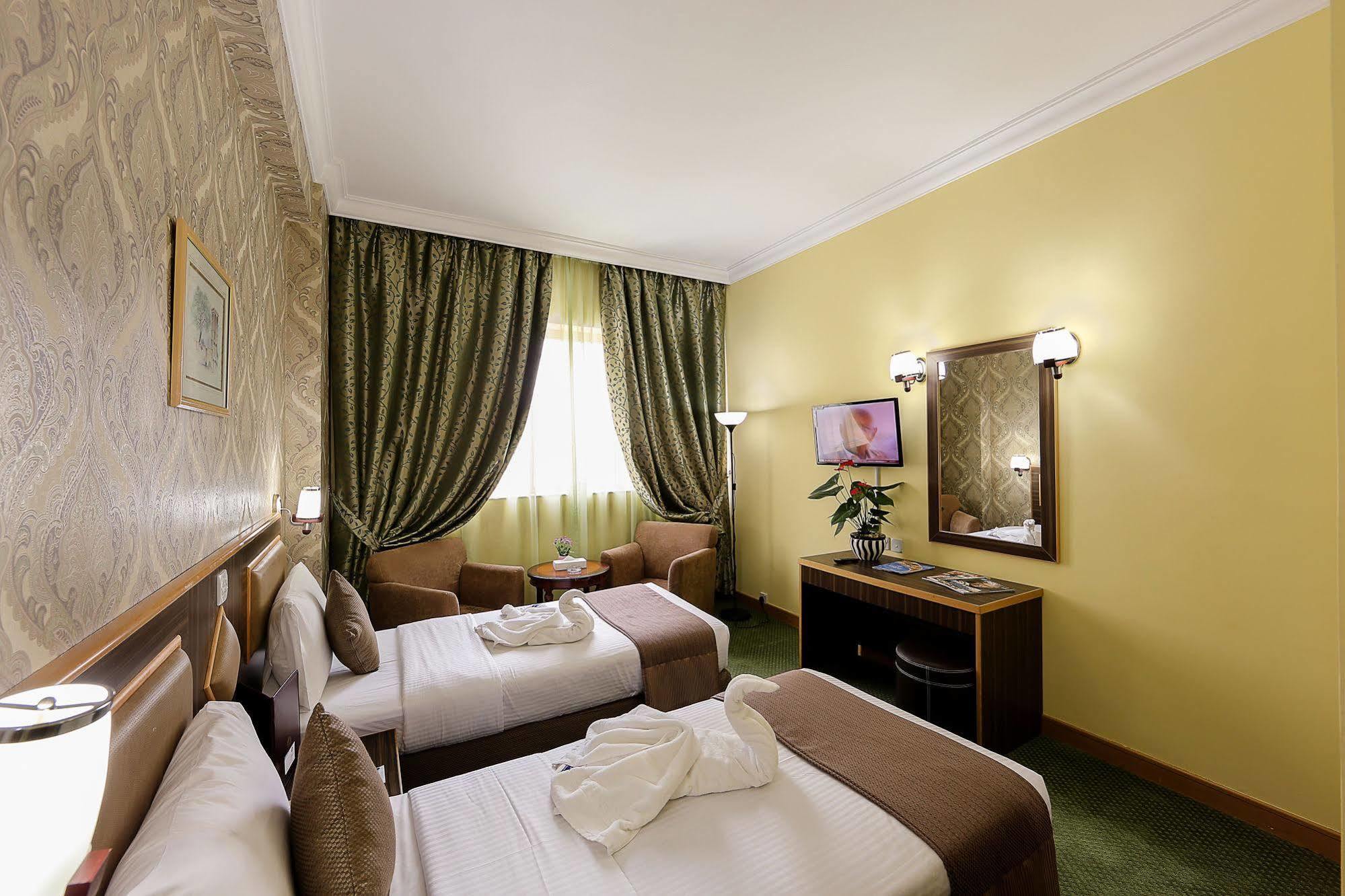 Jonrad Hotel Dubai Ngoại thất bức ảnh