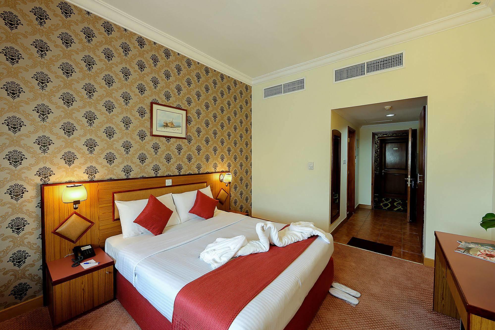 Jonrad Hotel Dubai Ngoại thất bức ảnh