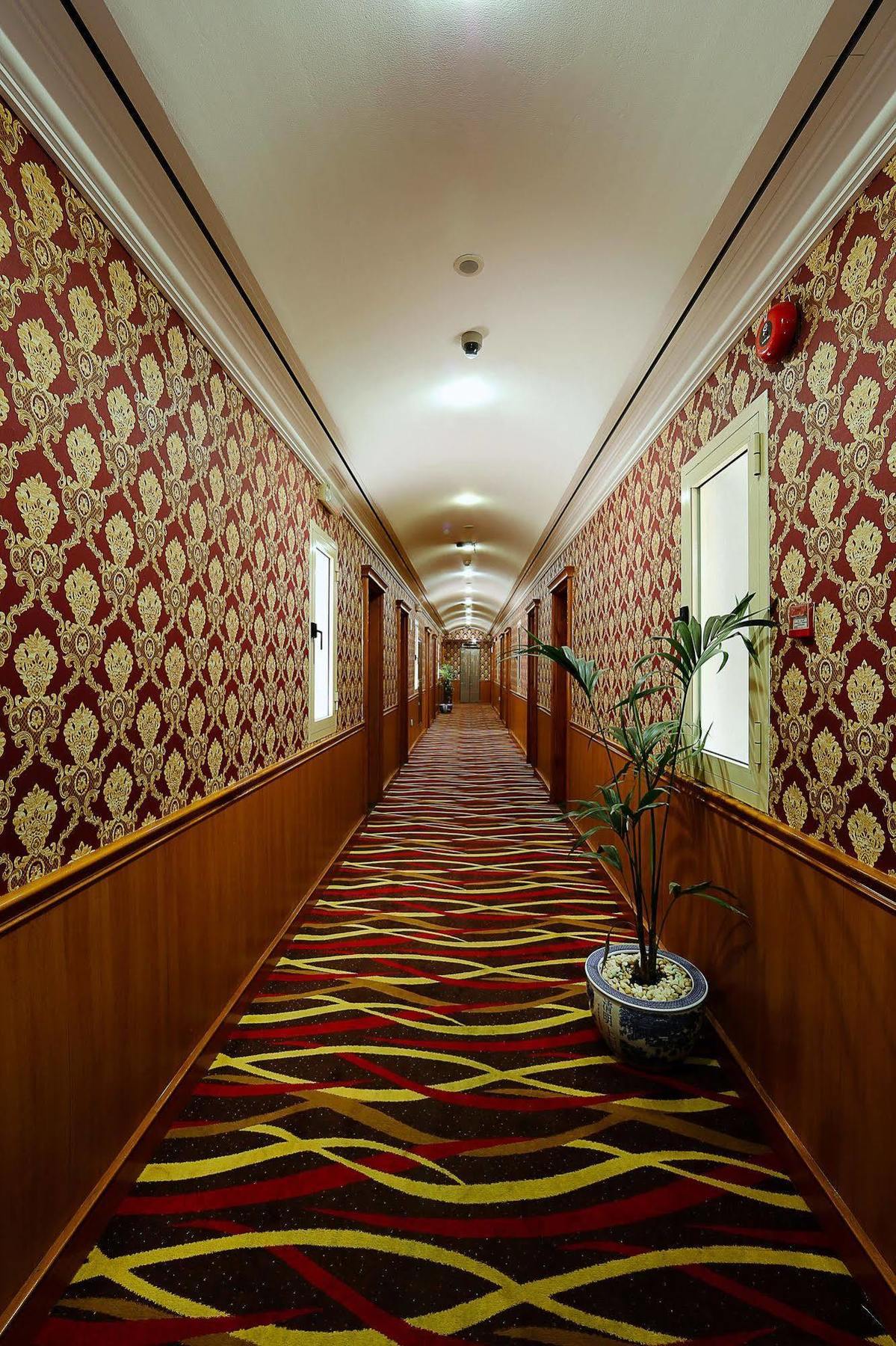 Jonrad Hotel Dubai Ngoại thất bức ảnh